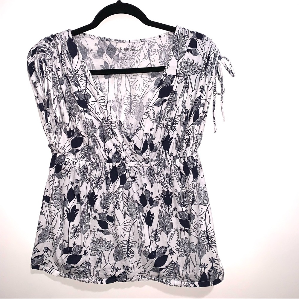 Calvin Klein Jeans Top Size L 2/$20